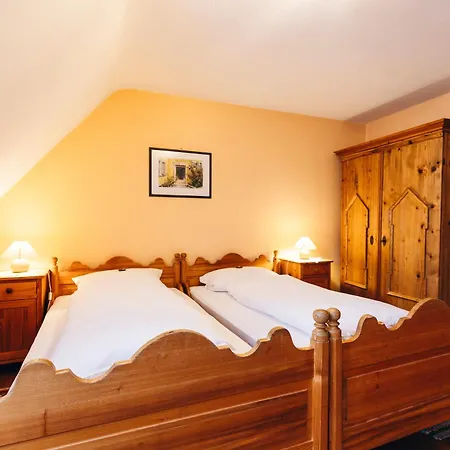 Landgasthof Haueis 3*